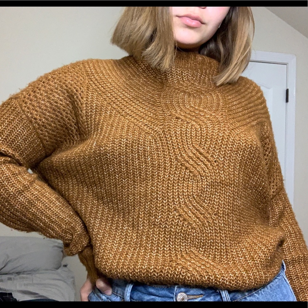 Sweater - Picture 2 of 4